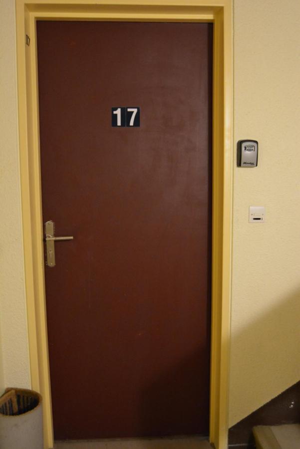 Studio Marmotte: Renovated Val Soleil Residence with Balcony and Free Parking Font-Romeu-Odeillo-Via Exterior photo